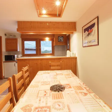 Ancelles - Les Praz - Golf - Vue Mont-blanc - Randonnees * Chamonix