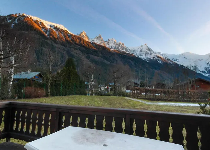 Ancelles - Les Praz - Golf - Vue Mont-blanc - Randonnees Chamonix